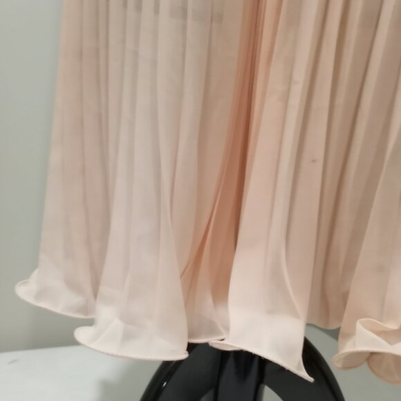 TED BAKER SHEER SUMMER PLEATED MAXI DRESS WITH RUFFLED WIRE HEMLINE SIZE 8 - Picture 2 of 8